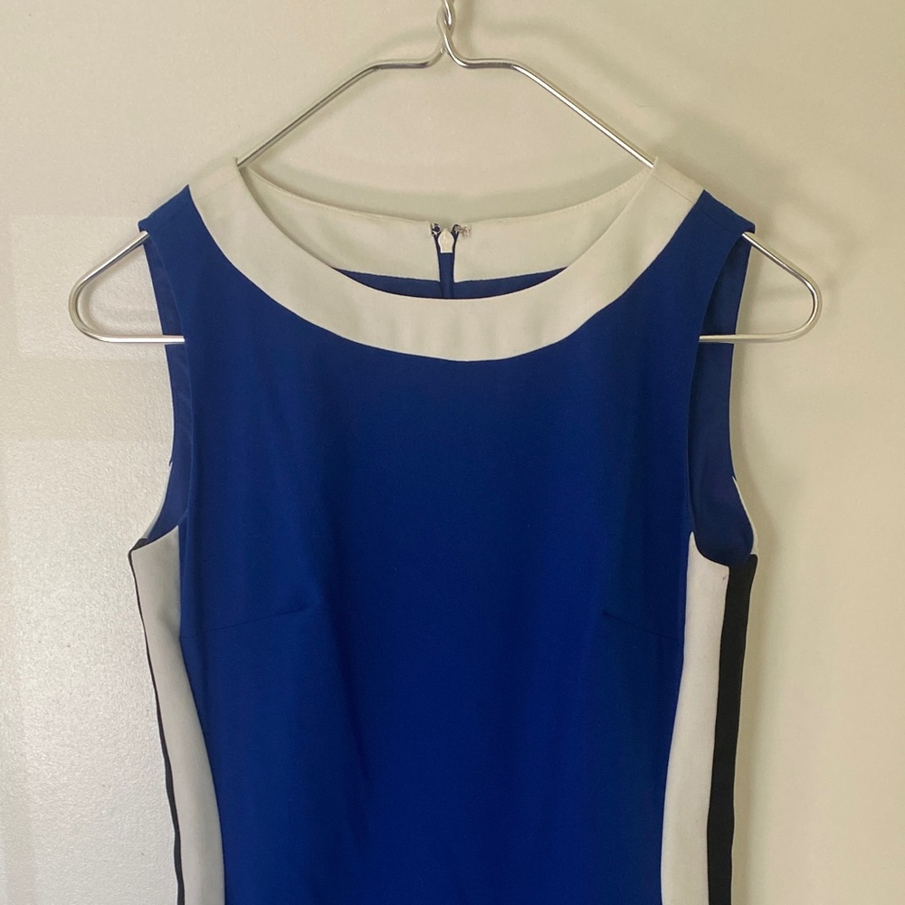 Lauren Ralph Lauren color block dress petite gently used.